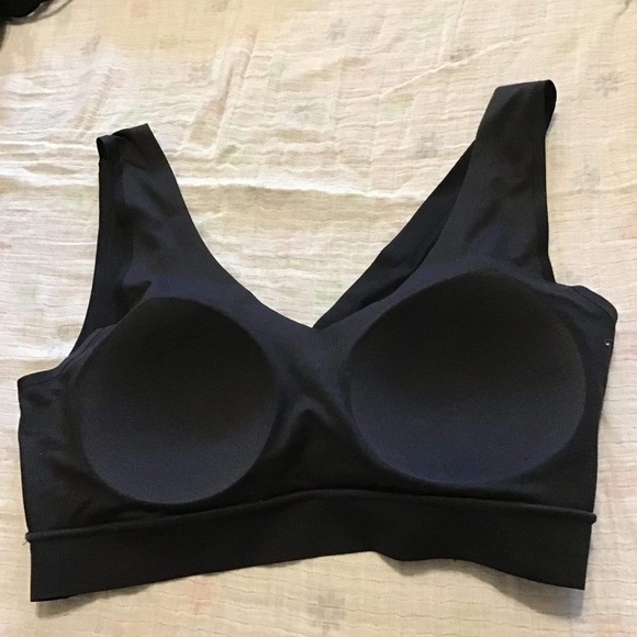 Chantelle Padded Top Bra - Picture 4 of 8